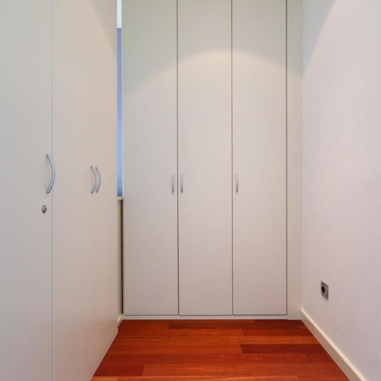 The Collection Barcelona - Wonderful 2-bd apart with balcony Plaza Cataluña - Apartamento - 10
