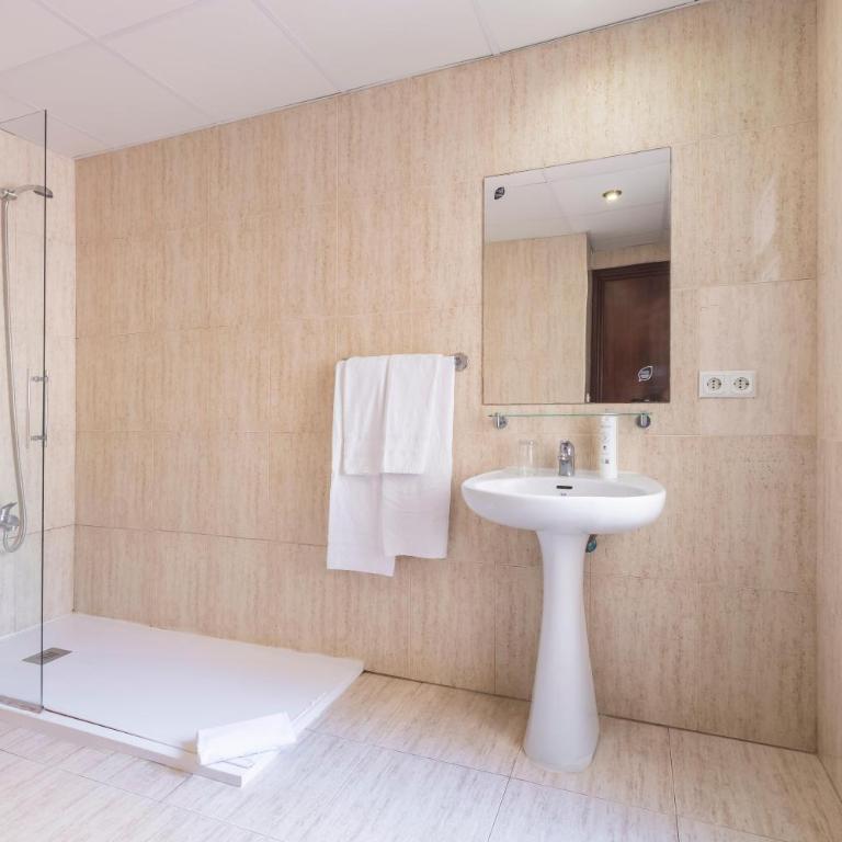 BLUESEA Miramar Fuengirola - Habitación Doble - 2 camas - 15