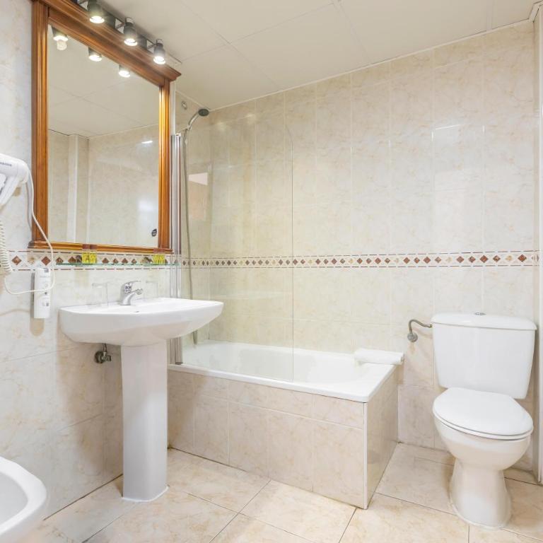 BLUESEA Miramar Fuengirola - Habitación Triple - 5