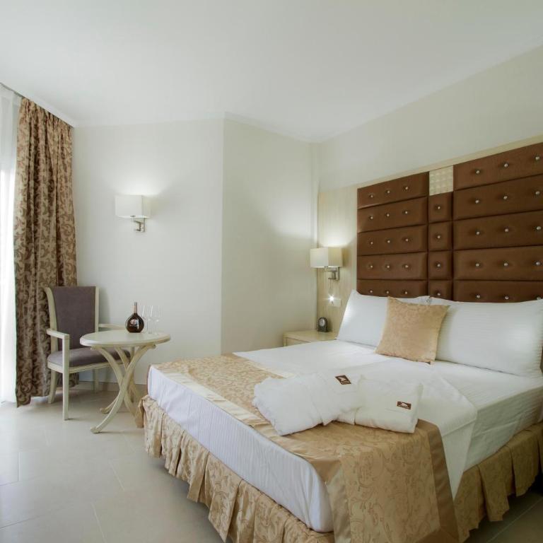BLUESEA Alborán Adults Only- Ex Hotel MD Torremolinos - Habitación Doble Superior - 5