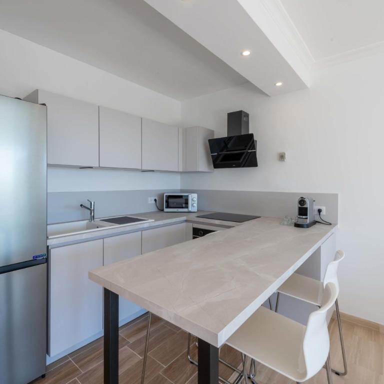 2P Vue Mer - Résidence de Standing - Parking - Appartement - 14