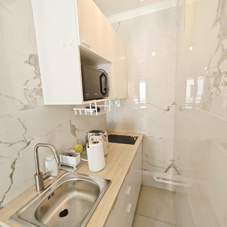 Charming Bright Studio 3 Min Walk to Opéra for 2 - Appartement 1 Chambre - 4