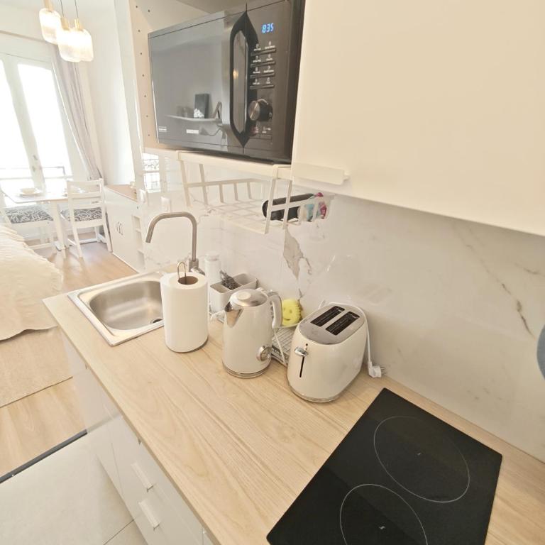 Charming Bright Studio 3 Min Walk to Opéra for 2 - Appartement 1 Chambre - 2