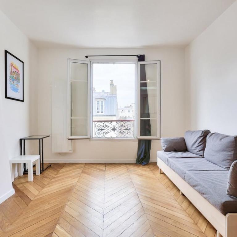 Close to Parc Monceau with skyline view - Appartement 2 Chambres - 7