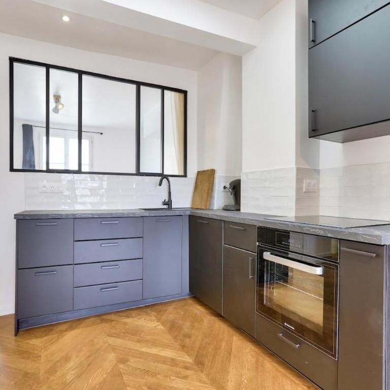 Close to Parc Monceau with skyline view - Appartement 2 Chambres - 10