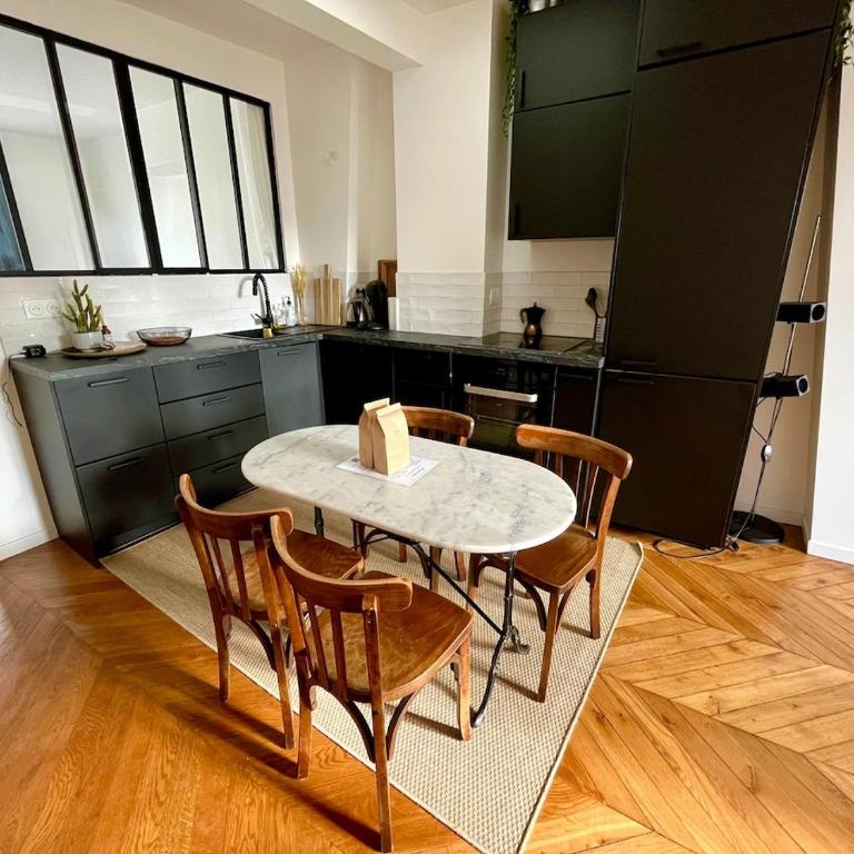 Close to Parc Monceau with skyline view - Appartement 2 Chambres - 13
