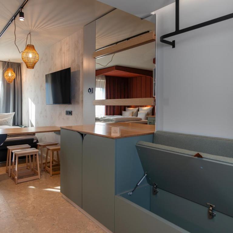 Cocoon München Theresienwiese - Club House for 5 people - 8