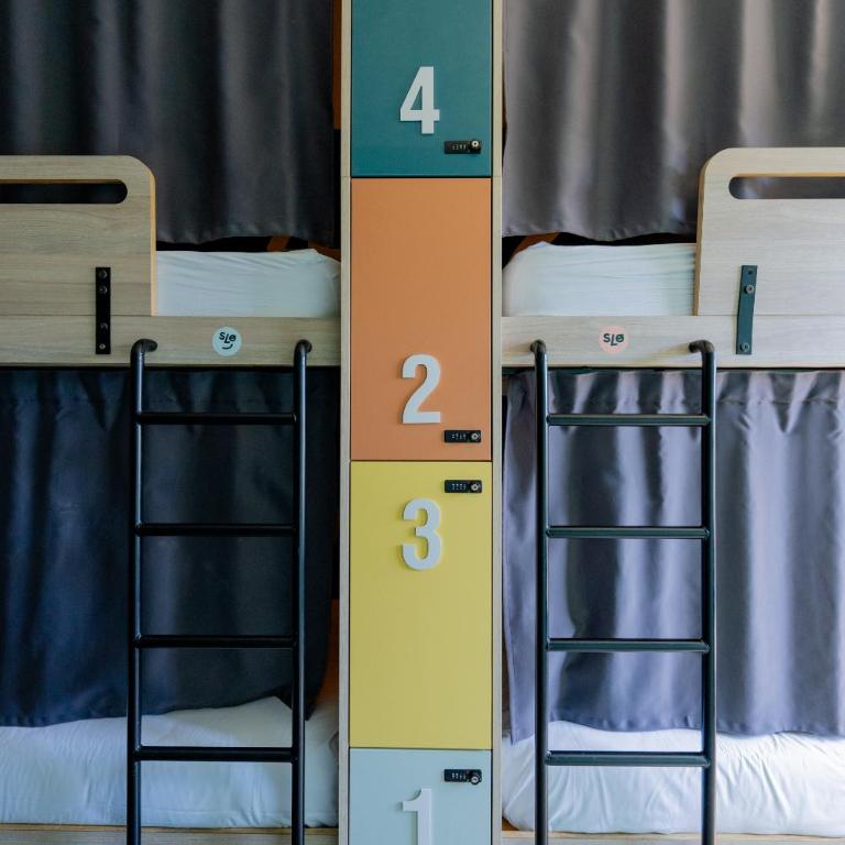 SLO HOSTEL Bordeaux - Lit dans Dortoir Mixte de 8 Lits - 9