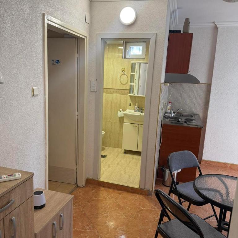 Centar Milena Apartmani Budva - Standard Apartment - 14
