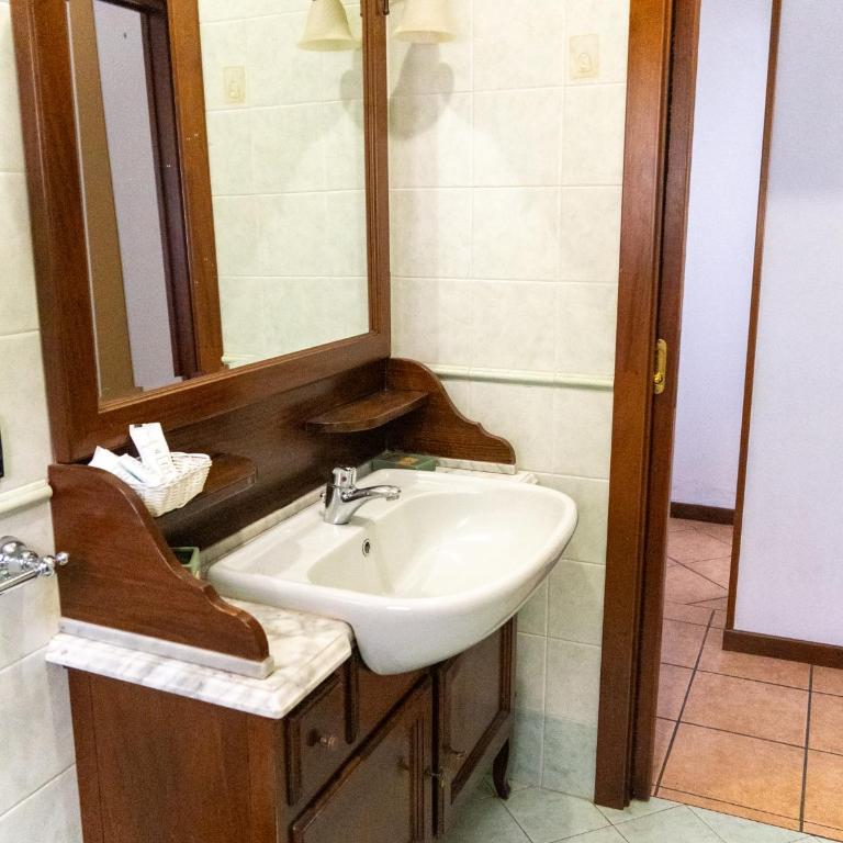 Casa Sbrindoli - Appartamento con 1 Camera da Letto - 10