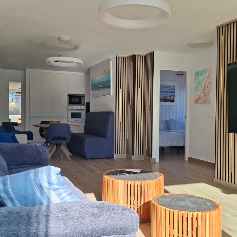 Stylish Frontline Punta Prima Suite with Sea Views - Apartamento de 2 dormitorios - 8