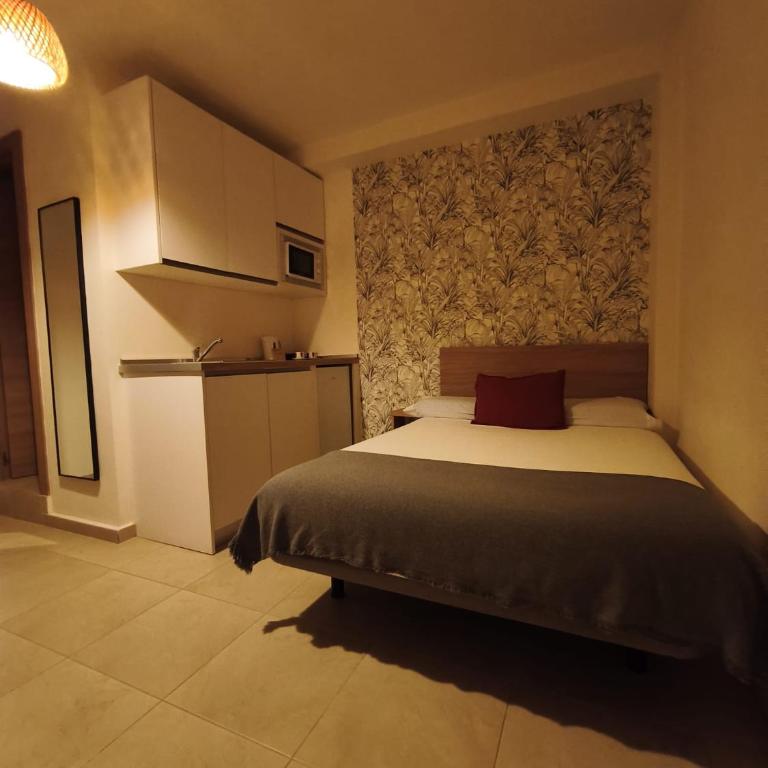 Hostal Casa Miguel Marbella - Habitación Doble con baño privado - 10
