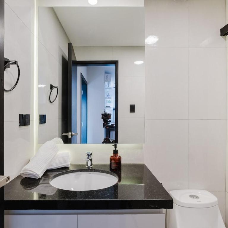 Pantera Studio Equipetrol - Two-Bedroom Apartment - 5