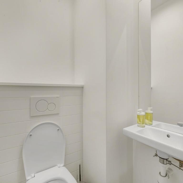 Canal Saint-Martin Spacious 2BR with NetFlix - Appartement 2 Chambres Deluxe - 19