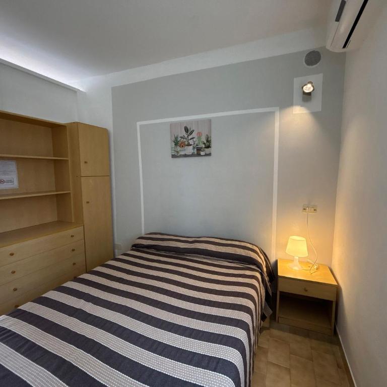 Villa Paola - Casa Vacanze - Camera Superior Matrimoniale/Doppia con Letti Singoli - 12