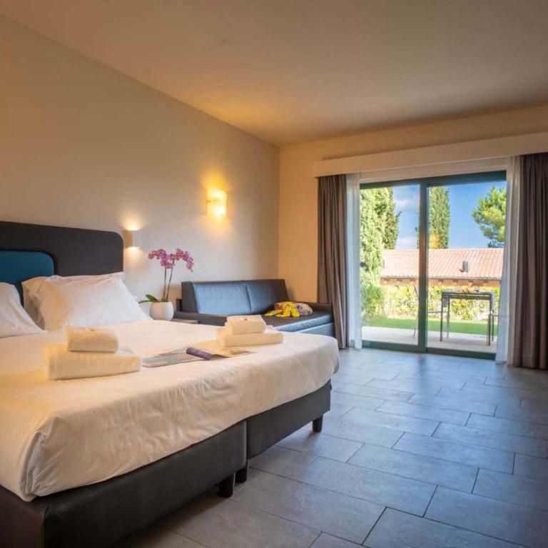 Club del Sole Desenzano Boutique Resort - Comfort Studio with Balcony or Terrace - 2