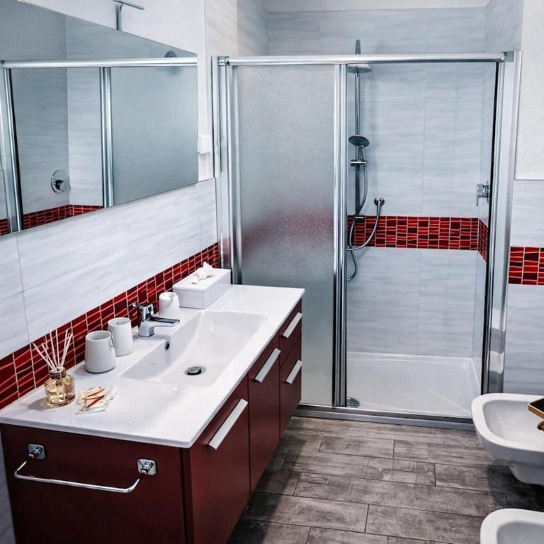 Suite sul Mount Monviso - Centro Storico & Free Parking - Two-Bedroom Apartment - 7