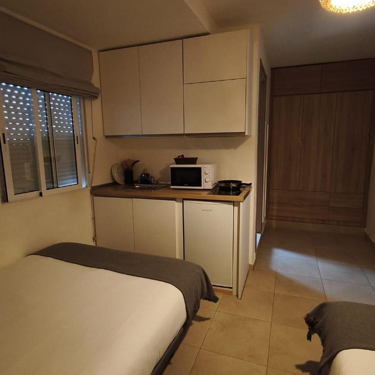 Hostal Casa Miguel Marbella - Habitación Doble - 2 camas - 7