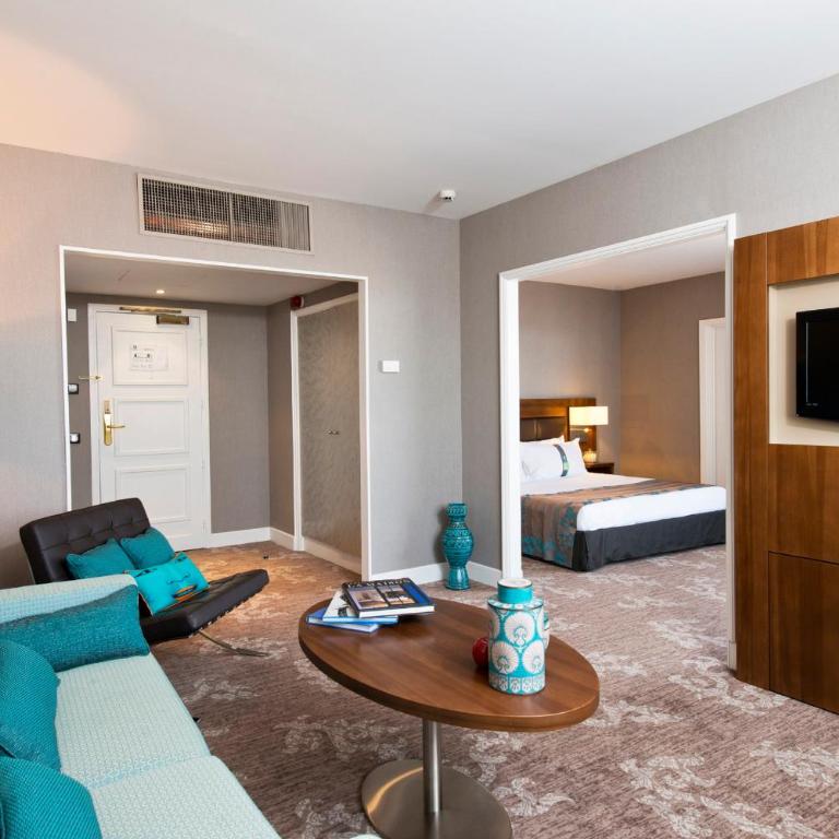 Holiday Inn Nice by IHG - Suite Lit King-Size – Non-Fumeurs - 9