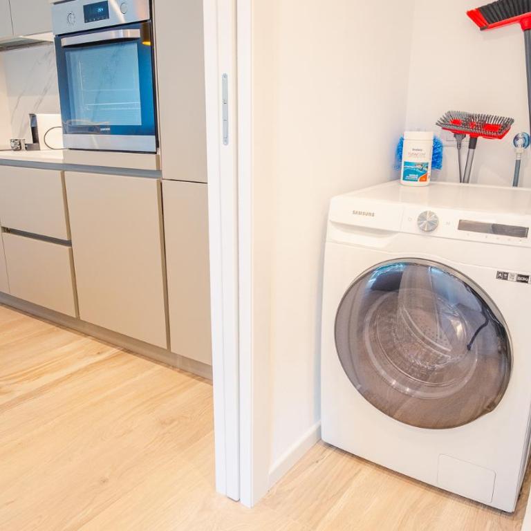 Garda Luxury Suite - Italian Homing - One-Bedroom Apartment - 29