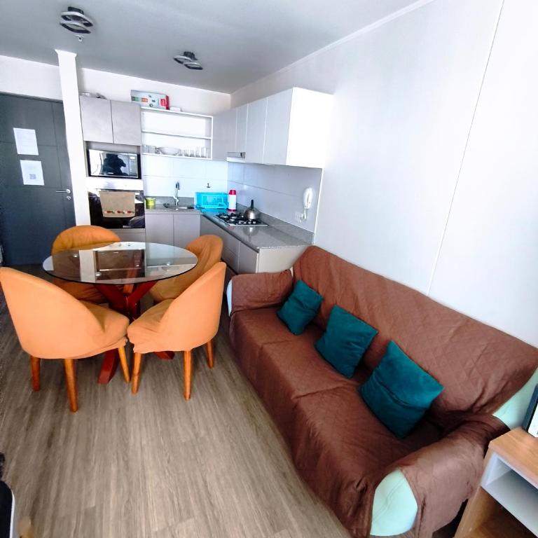 Av Brasil, hospital policial - Two-Bedroom Apartment - 1