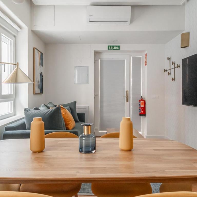 Modern Bright -2Bdrs 2Baths-Nuevos Ministerios - Apartment - 12