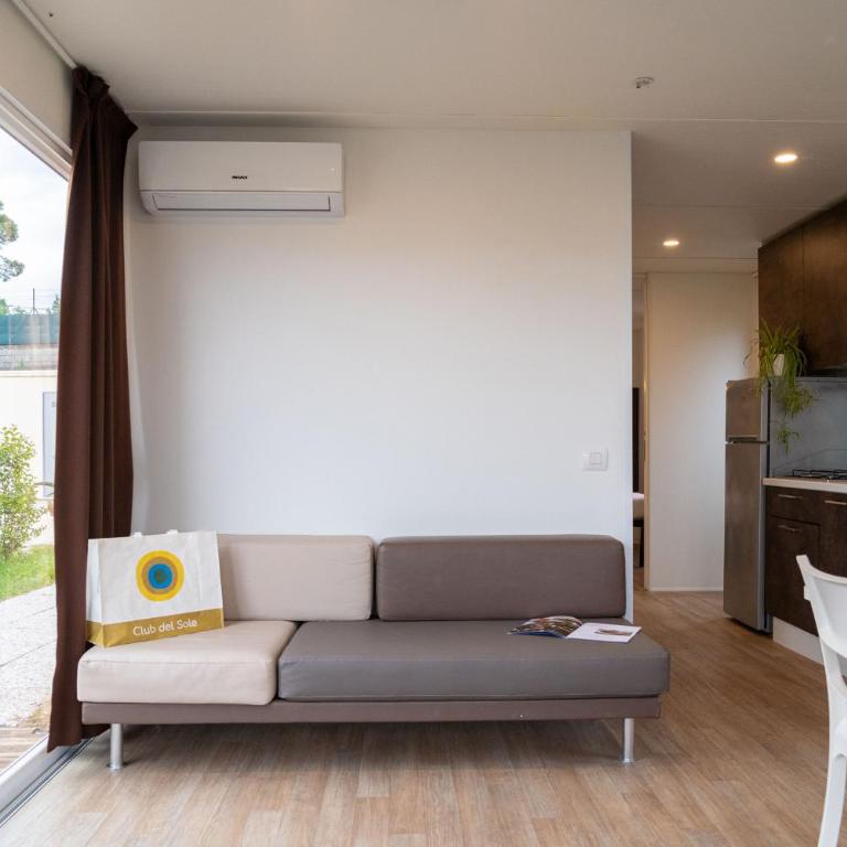 Club del Sole Desenzano Boutique Resort - Comfort Mobile Home - Disability Access - 9