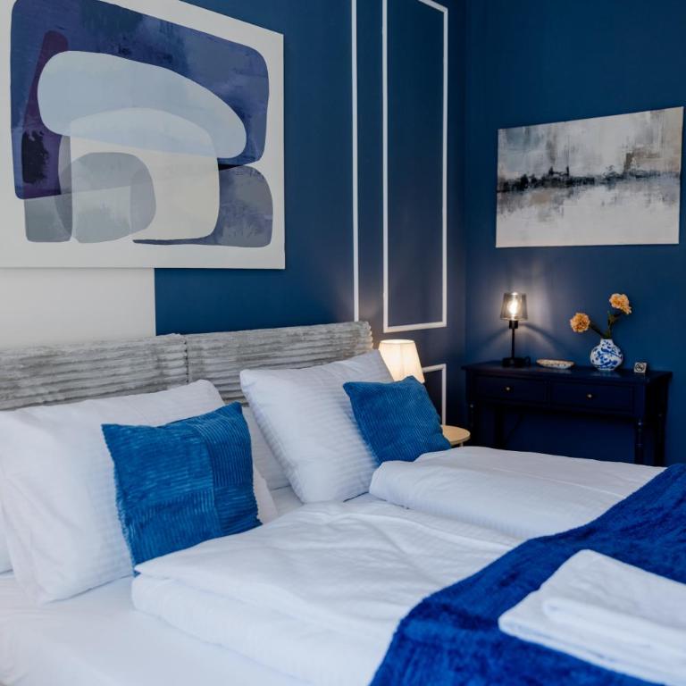 Lumen Homes - Heritage Boutique Apartments, zwischen Altstadt und Isar - Three-Bedroom Apartment Suite - 11