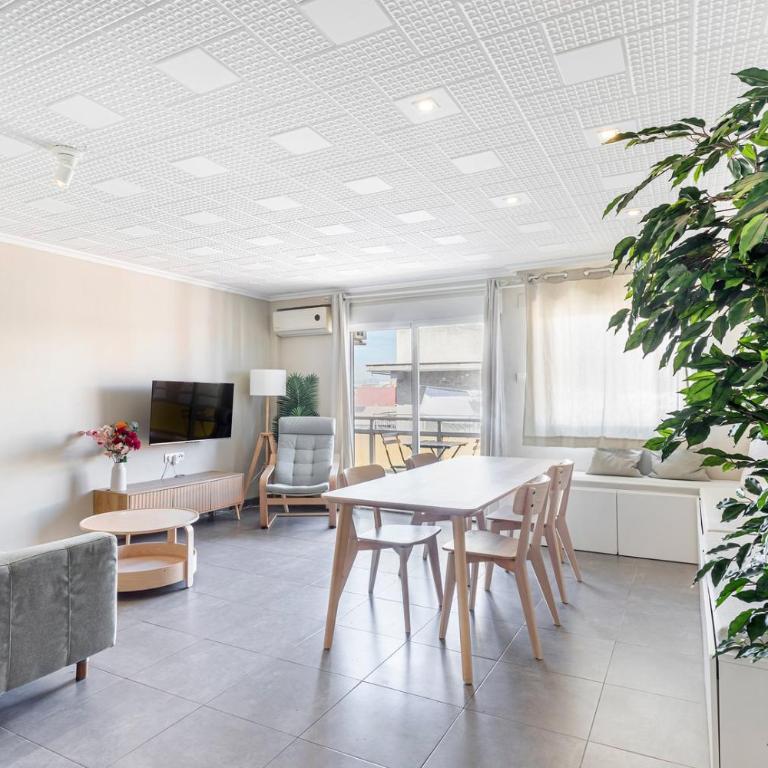 GuestReady - Your Relaxing Base in Valencia - Apartamento de 3 dormitorios con balcón - 1