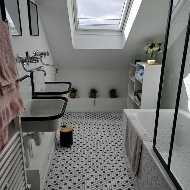 Maison conviviale terrasse & parking - 24H du Mans - Haus mit 3 Schlafzimmern - 23