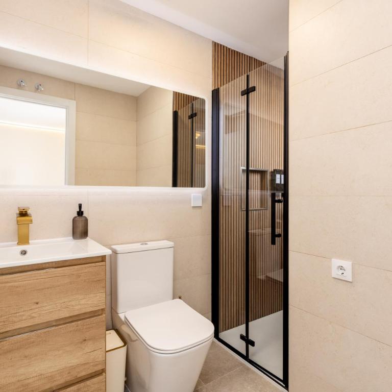Casa de Sol: Luminous 2B/2BA 15' to Bernabéu - Apartamento - 31