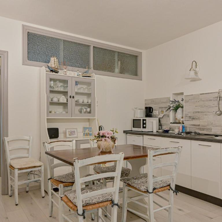 GuestHost - Casa De Battè Apartment - Appartamento con 2 Camere da Letto - 1
