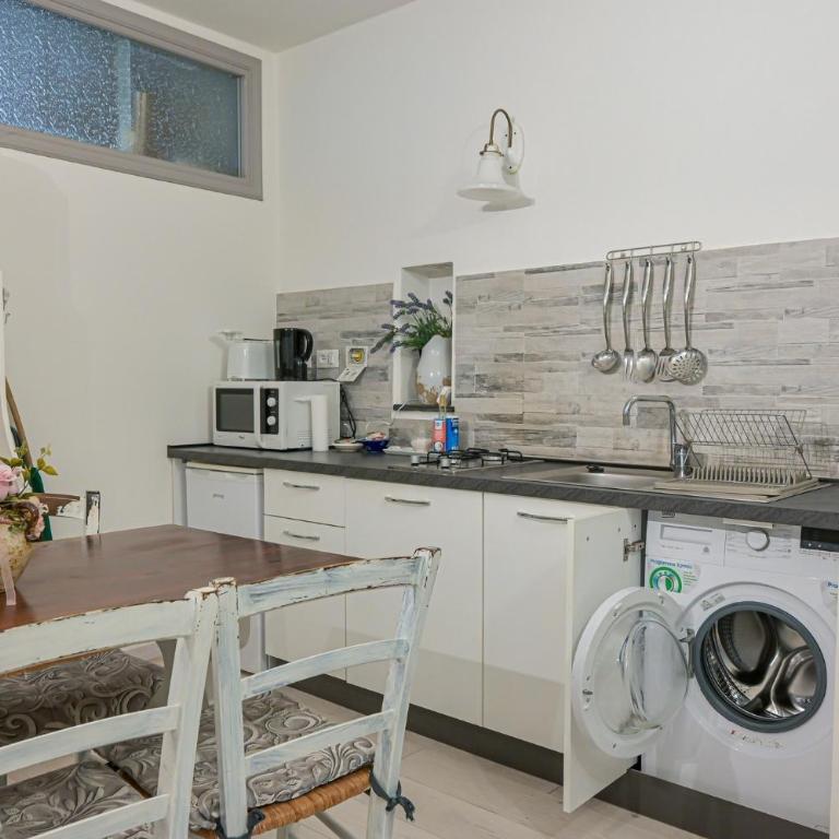 GuestHost - Casa De Battè Apartment - Appartamento con 2 Camere da Letto - 9