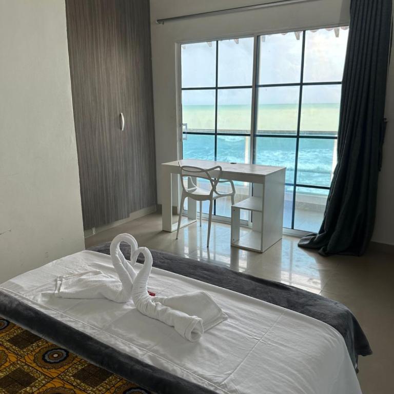 Hostal EMBAMAR PLAYAS DONAIRES - Habitación Doble Deluxe con vistas al mar - 4