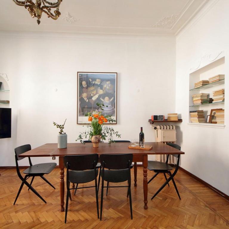 Cavour Giant Apartment - Appartamento con 5 Camere da Letto - 10