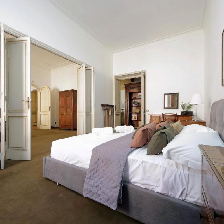 Cavour Giant Apartment - Appartamento con 5 Camere da Letto - 24