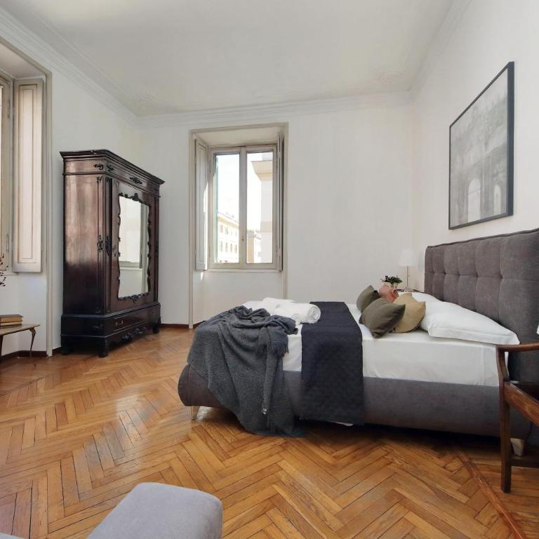 Cavour Giant Apartment - Appartamento con 5 Camere da Letto - 3