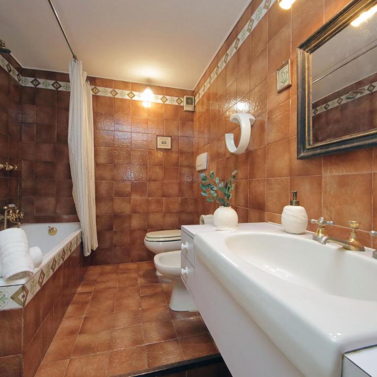 Cavour Giant Apartment - Appartamento con 5 Camere da Letto - 34