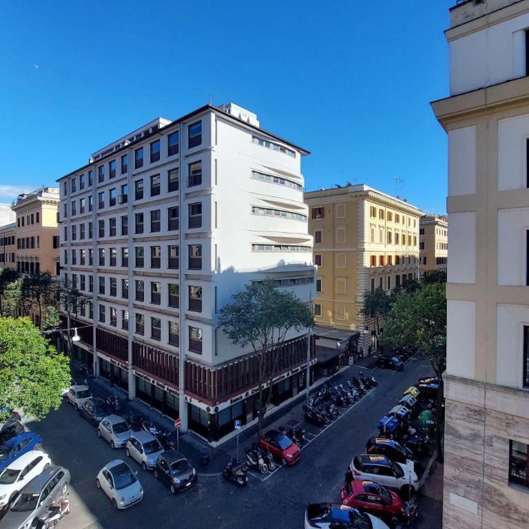 Cavour Giant Apartment - Appartamento con 5 Camere da Letto - 40