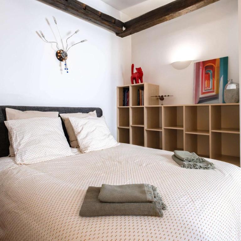 Luxury Top Floor 2BR with Paris Rooftop Views - Appartement - 2