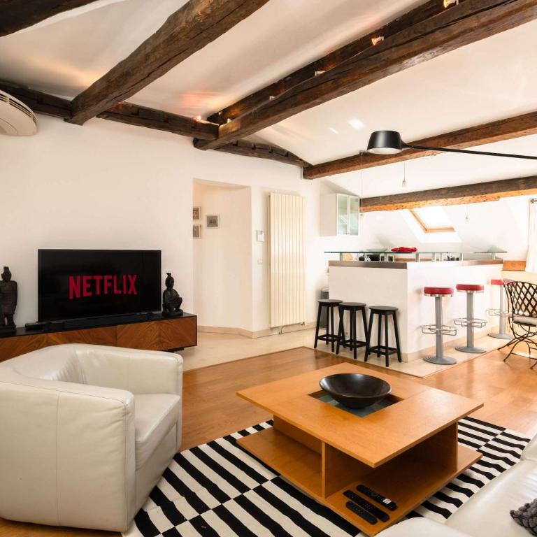 Luxury Top Floor 2BR with Paris Rooftop Views - Appartement - 6