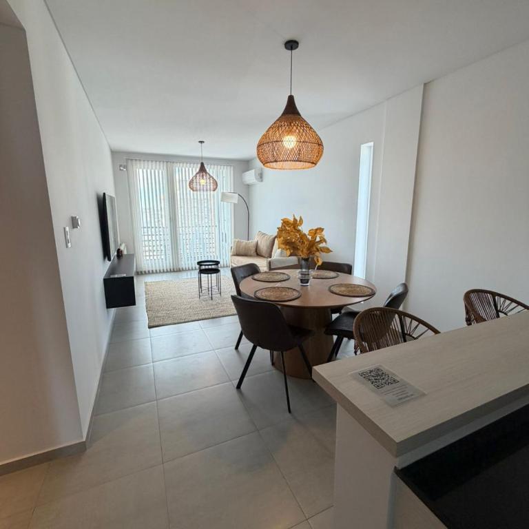 Estomba VISTA - One-Bedroom Apartment - 25