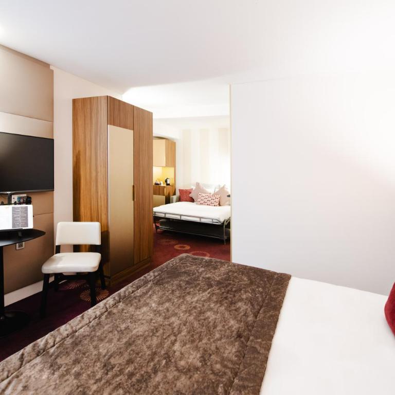 Mercure Lyon Centre Plaza République - Chambre Familiale avec Lit Double et Canapé-Lit - 7