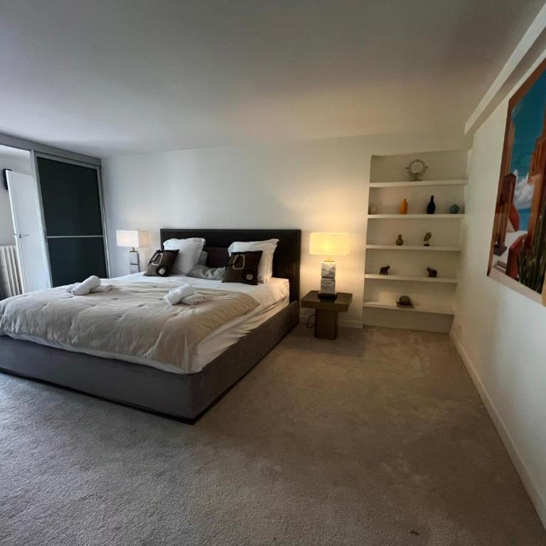 Sublime appartement 6P Montaigne, Champs-Elysées - Two-Bedroom Apartment - 14