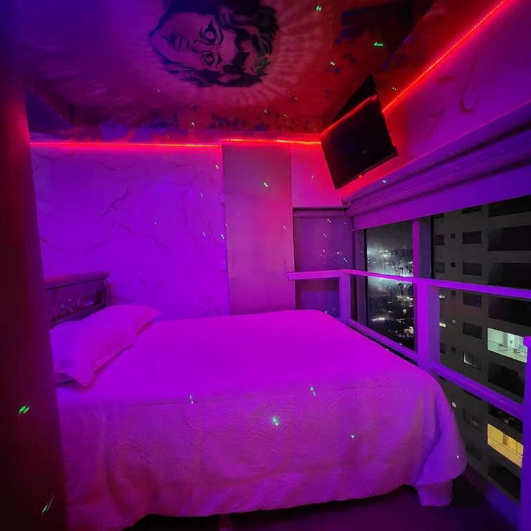 Exclusive Duplex Penthouse with Private Jacuzzi - Apartment - 51