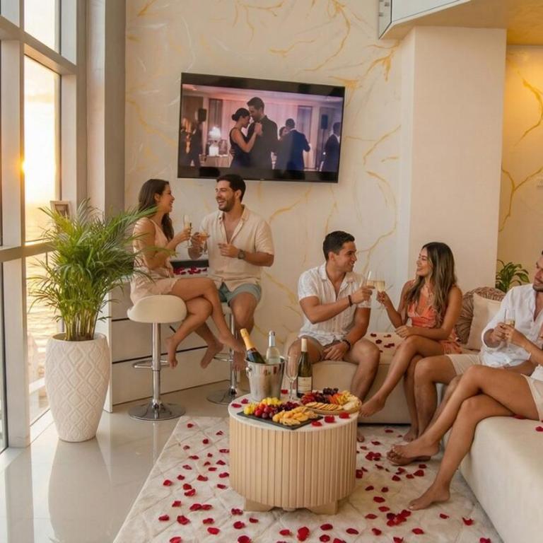 Exclusive Duplex Penthouse with Private Jacuzzi - Apartment - 71