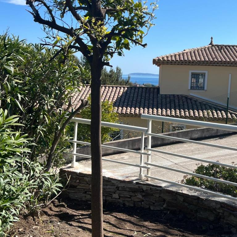 Ou Souleou appartement 3 étoiles dans villa Spa béton jardin vue mer et colline - Apartamento de 2 dormitorios con vistas - 24