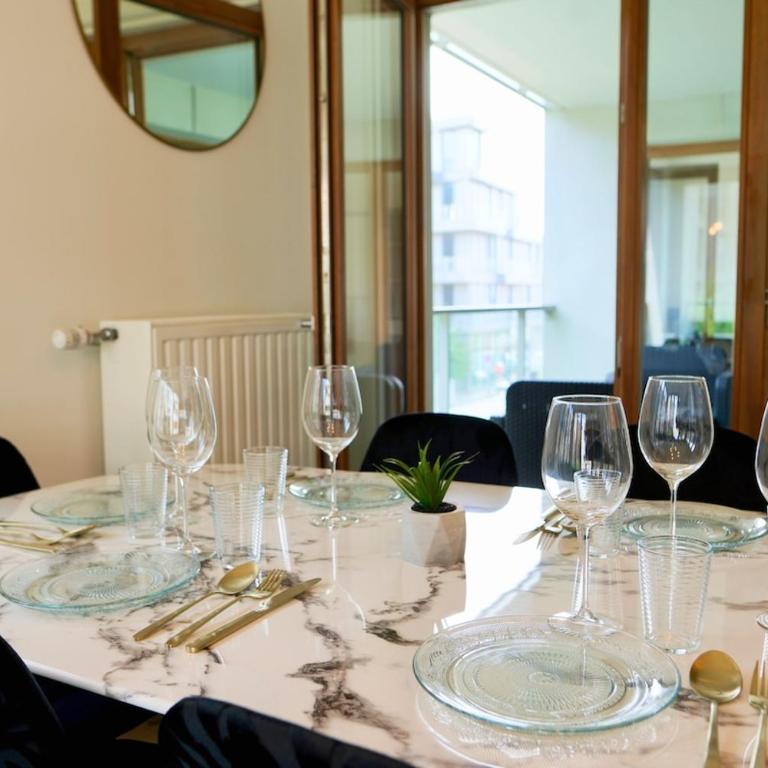 Sejour Lumineux - Stade de France - 15 min Paris - Apartment - 11