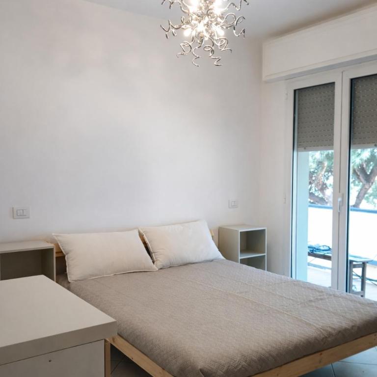 Dimora Giulia Sea View - Three-Bedroom Apartment with Balcony - 20