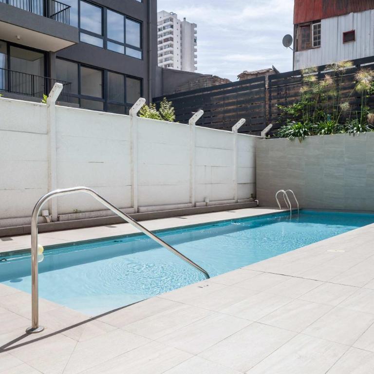 Chic Downtown Retreat Cozy 1BR Apartment for 3 - Apartment - 40